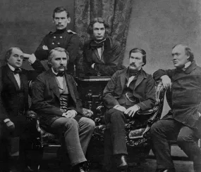 Лев Толстой в группе писателей журнала «Современник».15 февраля 1856, Санкт-Петербург. Фото С.Левицкого