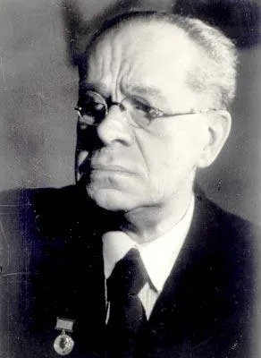 Михаил Леонидович Лозинский