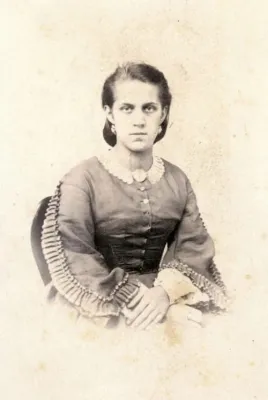 А. Г. Достоевская. Фото А. Лушева, 1860-е гг.