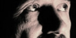 Аавтоматически выпадает в несвоё