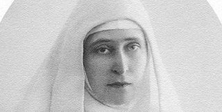 Для меня принятие обетов - это нечто еще более серьезное, чем для юной девушки замужество