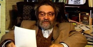 Муза, ранясь шилом опыта, ты помолишься на разум