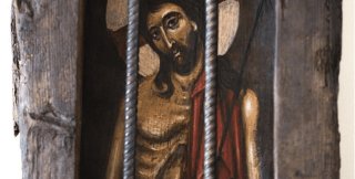 О, эти материальные земные интересы! как они превратны и изменчивы