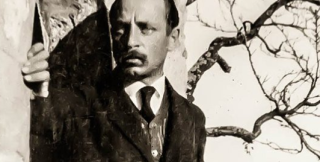 Красота - это не что иное, как начало ужасного, которое...