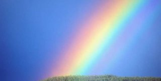 В луче света цвета не теряют свою индивидуальность