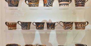 Чашки 3.700-летнего возраста , минойская цивилизация
